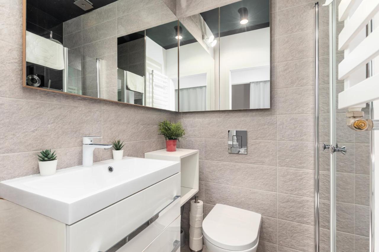 Piekna Apartament By Your Freedom Warsawa Bagian luar foto